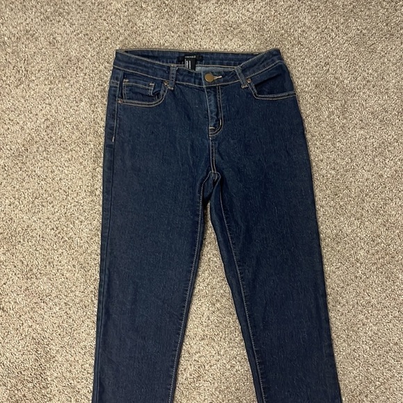 FOREVER21 Skinny Jeans - Picture 2 of 6